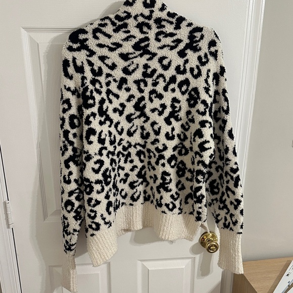 UGG Cream and Black Animal Print Turtleneck Sweater - Picture 6 of 9